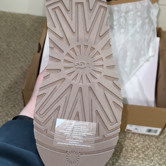 UGG Tan Winter Boots - Picture 2 of 4
